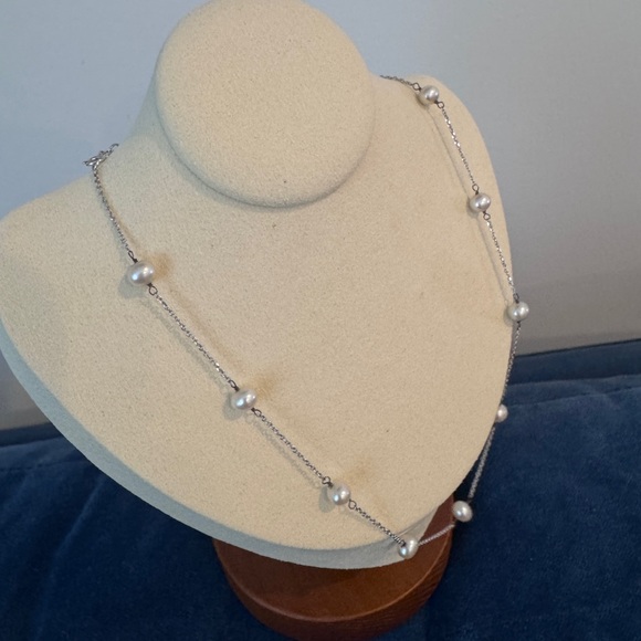 White Freshwater Pearl Floating Necklace – [ki-ele] Rci 14k white gold‎ pearl dainty necklace